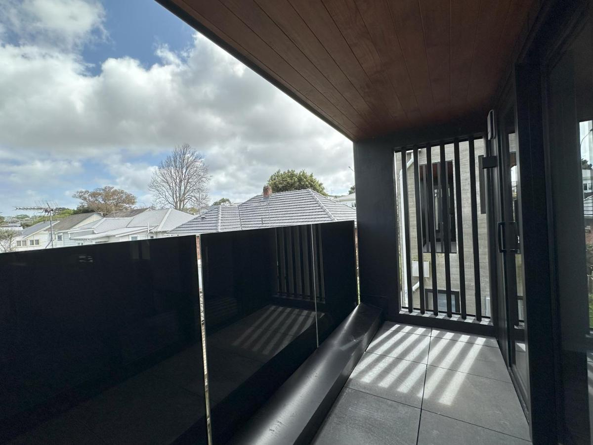 オークランド Royal Residencyアパートホテル エクステリア 写真